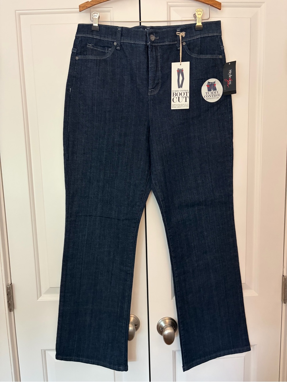 Style & co  Dark Blue Boot Cut Women's Jeans NWT size 14S